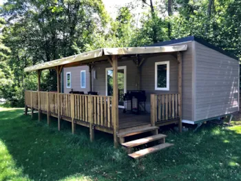 Mietunterkunft - Mobilheim Premium 38.60M²- 3 Schlafzimmer - 2 Badezimmer + Halbüberdachte Terrasse - Flower Camping Ser Sirant