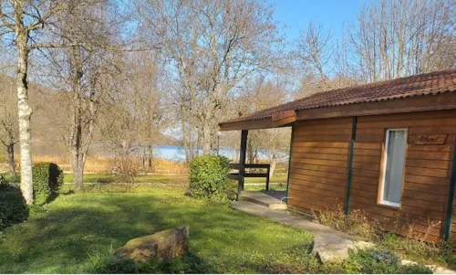 Accommodation - Chalet Confort 27 - 30M² - 2 Bedrooms+ Sheltered Terrace + Tv + Dishwasher - image n°3 - Flower Camping Ser Sirant