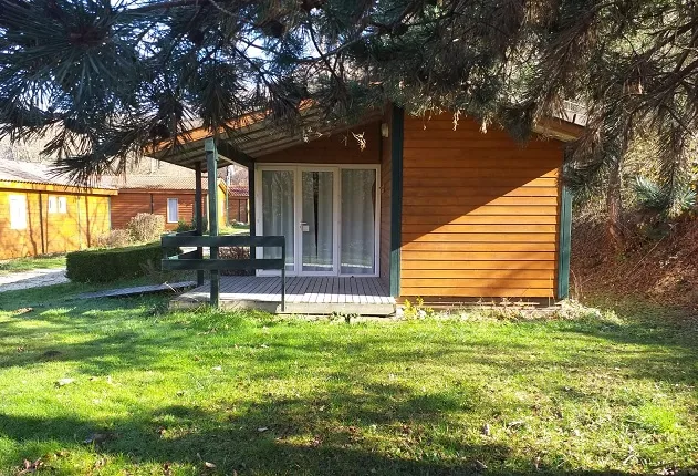 Chalet Confort 27 - 30M² - 2 Chambres + Terrasse Couverte + Tv + Lave-Vaiselle