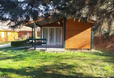 Chalet Confort 27 - 30m² - 2 bedrooms+ sheltered terrace + TV + Dishwasher