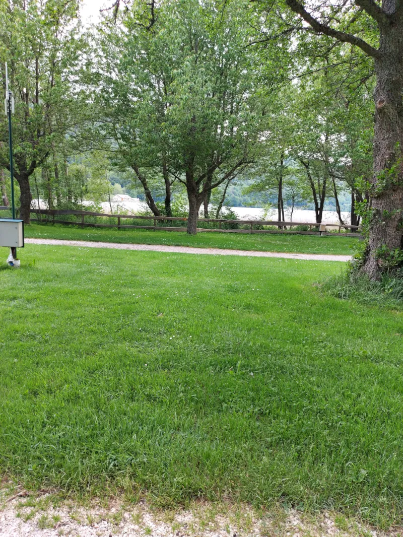 Forfait Premium - Bord De Lac Avec Électricité -