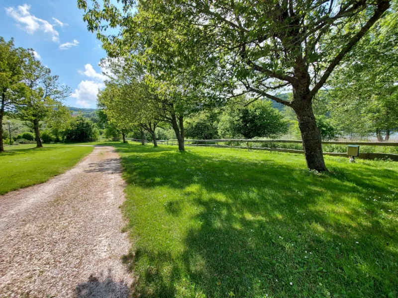 Forfait Confort - Emplacement + Électricité 10A