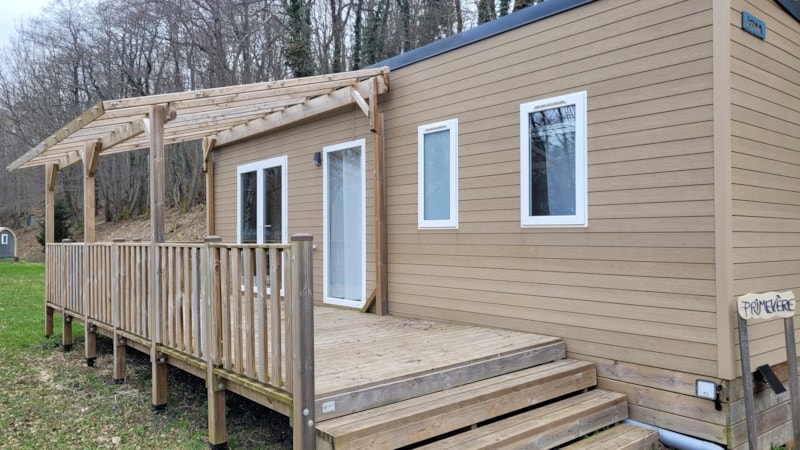 Mobilheim Premium Riviera 32m² – 3 Schlafzimmer + halbüberdachte Terrasse 15m² + TV + Klimaanlage