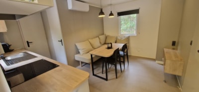 Mobile Home for 4–5 People