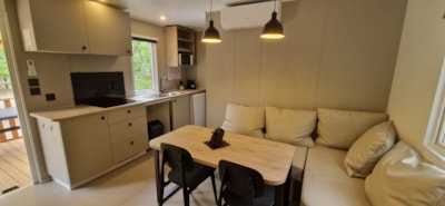 Mobile Home for 4–5 People