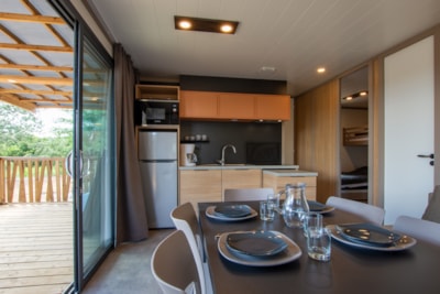 Chalet Sunnionu with Rooftop + pond view Exclusive