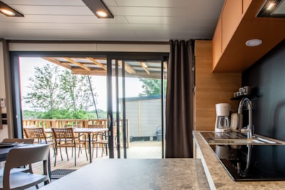 Chalet Sunnionu with Rooftop + pond view Exclusive