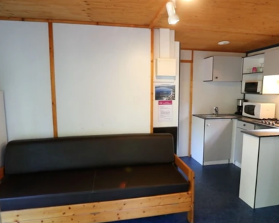 Chalet Incarpunitu Essentielle