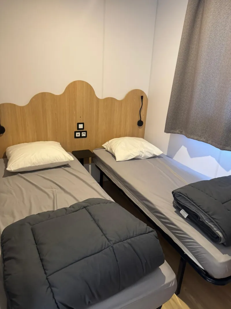 Mobil-Home Minirala (Gamme Supérieure) - S -