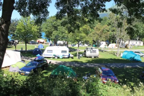 Emplacement - Emplacement - image n°10 - Camping Au Pré Du Lac