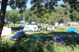 Camping Au Pré Du Lac - image n°3 - Roulottes