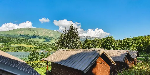Location - Hutte Petit Chalet De 14 M² Sans Sanitaire. - Camping Au Pré Du Lac