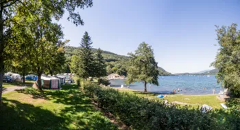 Stellplatz - Lage Des Sees - Camping Au Pré Du Lac