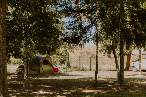 Camping-Pauschale (Stellplatz, 2 Personen, 1 Fahrzeug)