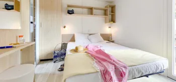 Mietunterkunft - Porto-Vecchio Mobil Home Climatisé Inclus Bain De Détente - Camping Porto Vecchio
