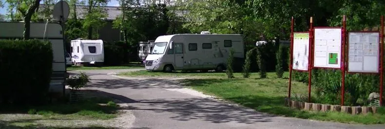 Camping Les Trois Pucelles - image n°2 - Isere