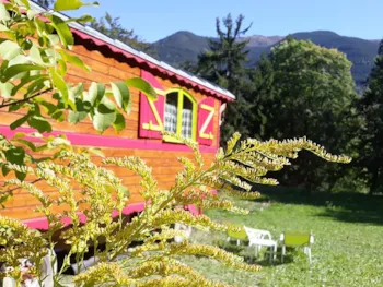 Mietunterkunft - Wohnwagen Rouge Fougères - Camping Les 7 Laux