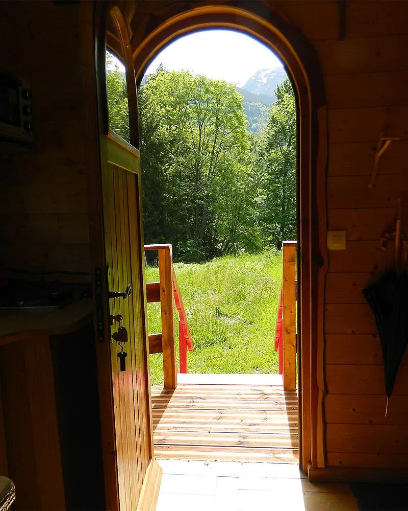 Roulotte Rouge Fougères