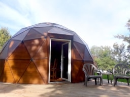 Accommodation - Belle Etoile Dome - Camping Les 7 Laux