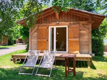 Accommodation - Cabane 3 Places - Camping Les 7 Laux