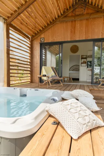 Mietunterkunft - Lodge Suite Et Spa - Bohème - Damona Lodges