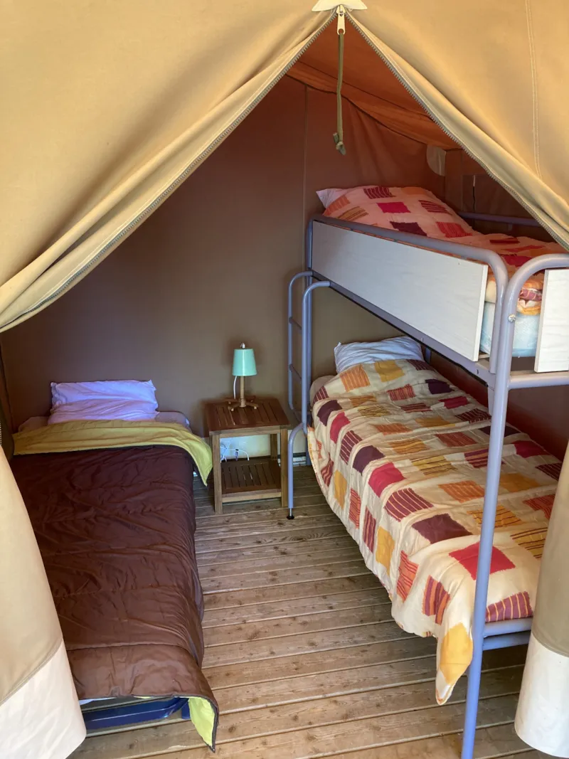 Caraibes -  Pret A Camper! 2Ch