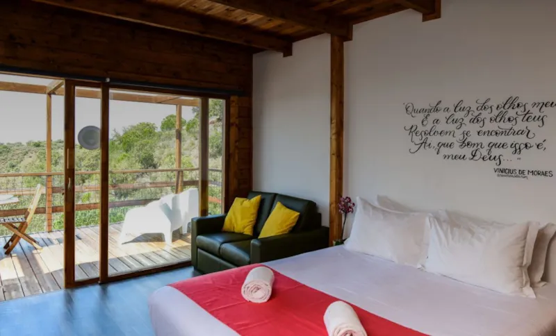 Bungalow Compact Wood