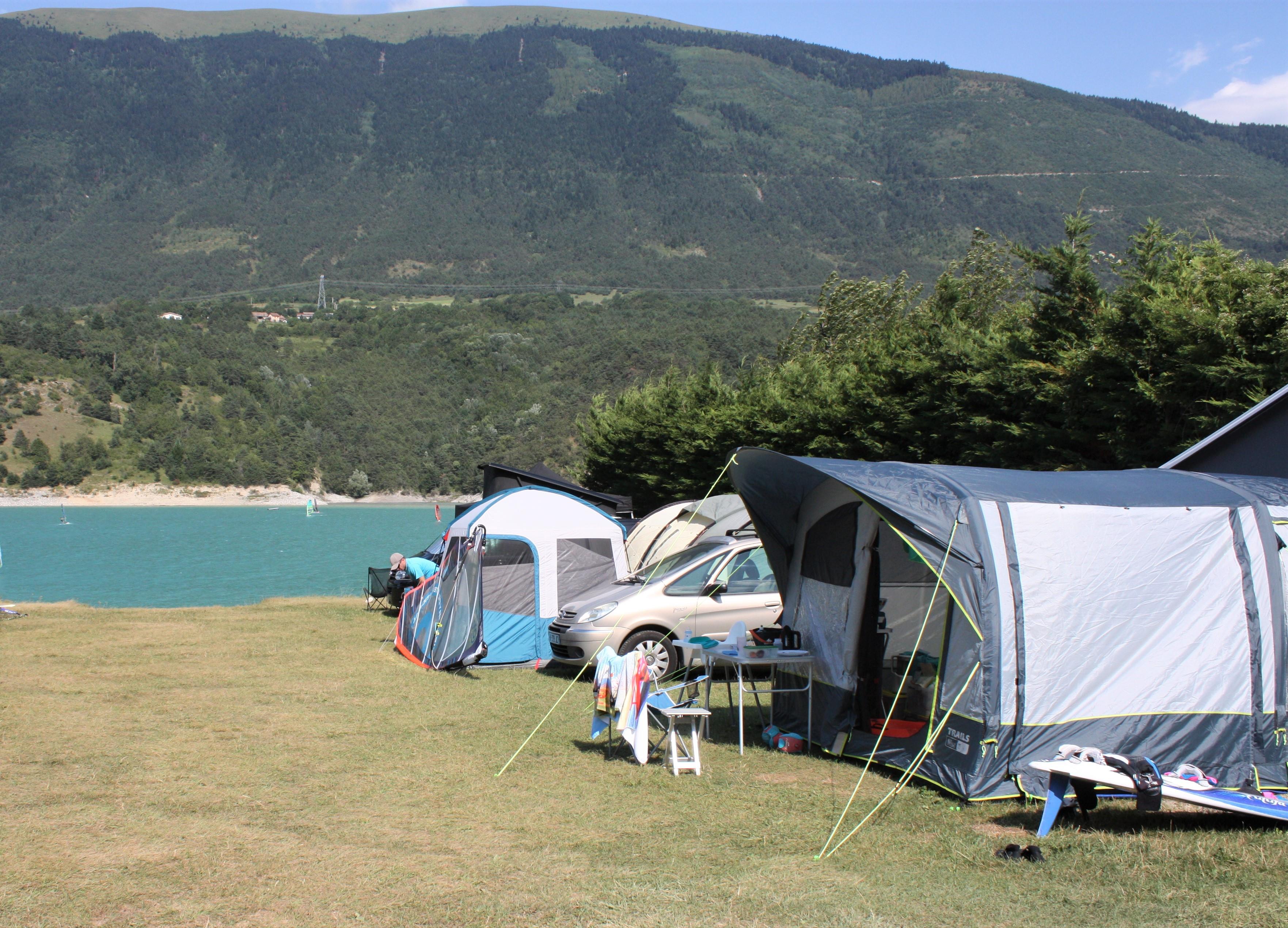 Pitch - Pitch : 1 Car + Tent/Caravan Or Camping-Car (2 Pers) - Camping D'Herbelon