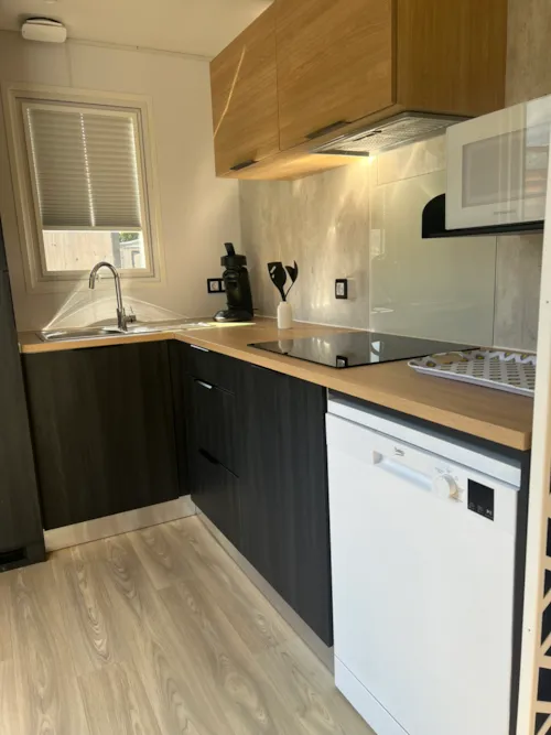 Mietunterkunft - Mobilheim Grand Large Confort Am Seeufer, 2 Schlafzimmer, 1 Badezimmer - image n°5 - Camping D'Herbelon