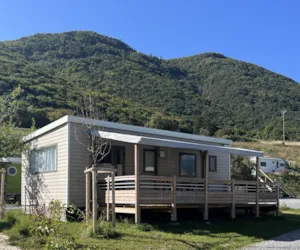 Locatif - Mobil home Samoa Confort côté lac, 2 chambres, 1 salle d'eau - Camping D'Herbelon
