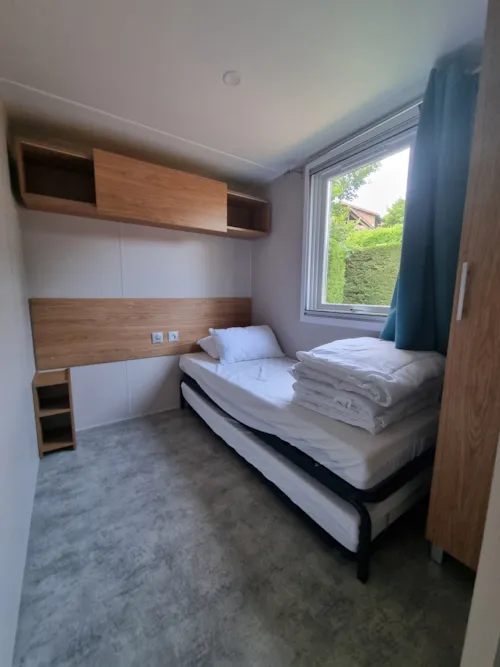 Location - Mobil-Home Tazawa - 3 Chambres - Climatisé - image n°8 - Camping Le Hameau des Pêcheurs