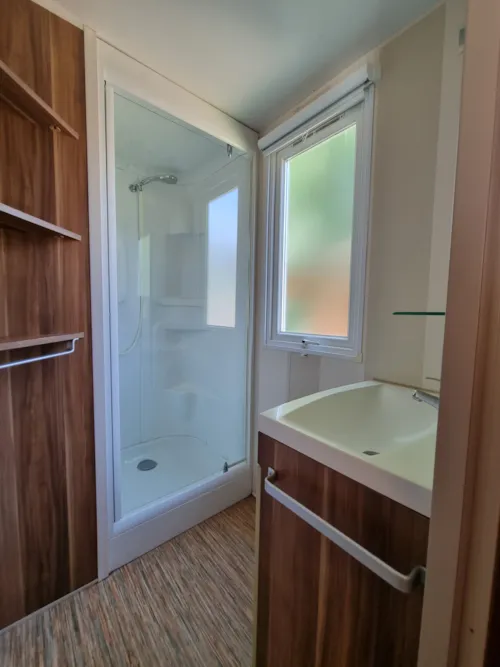 Accommodation - Mobile-Home Abaya - 2 Bedrooms - image n°6 - Camping Le Hameau des Pêcheurs