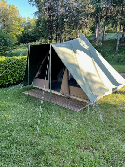 Tente Rando Cyclo - Sans Sanitaires Privatifs - Pas De Cuisine  -