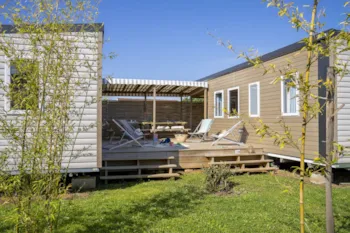 Mietunterkunft - Mobilheim Friends 5 Schlafzimmer **** - Camping Sandaya Le Carbonnier