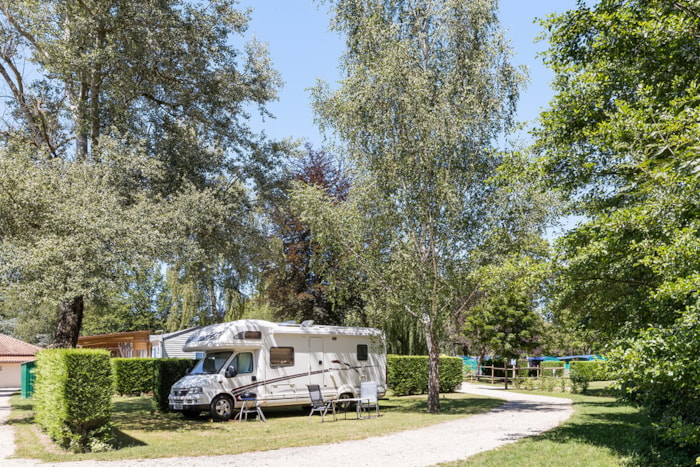 Forfait Emplacement Classic Avec Électricité