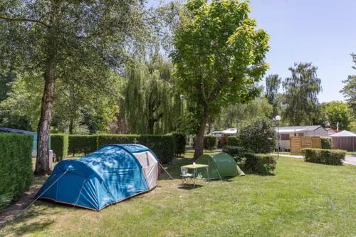 Stellplatz - Komfort-Stellplatzpaket, Große Größe - image n°5 - Camping Le Bontemps
