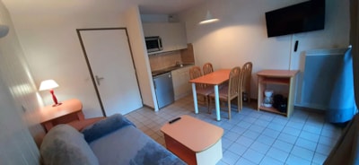 1-Bedroom Apartment