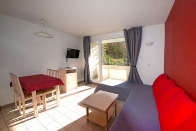 1-Bedroom Apartment