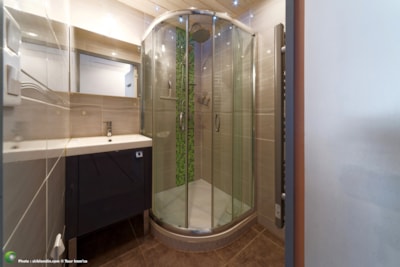 Superior 1-Bedroom Apartment