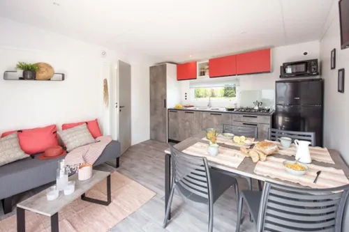 Accommodation - Mobile Home Raoul 33M² - image n°2 - Capfun - Camping Caravaneige L'Oursière