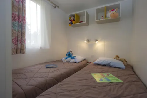 Accommodation - Mobile Home Habana Top Tv  24M² - image n°4 - Capfun - Camping Caravaneige L'Oursière