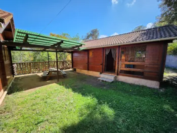 Mietunterkunft - Hütte - 2 Schlafzimmer - 37 M² - - Camping La Vallée