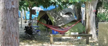 Stellplatz - Stellplatz 1 Zelt / 1 Auto - - Camping La Vallée