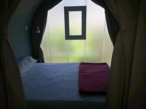 Accommodation - L'aventure Quatro (No Water, 2 Bedrooms, 16 M²) 🍀🍀🍀🍀 - image n°6 - Camping Le Bois de Cornage