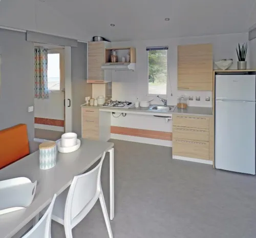 Accommodation - Mobile Home - People With Reduced Mobility (2 Bedrooms, 34 M²)-Air-Conditioned-Close To Reception ♿ - image n°4 - Camping Le Bois de Cornage