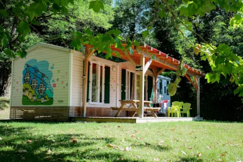 Accommodation - Le Paradis (2 Bedrooms, 40 M², Air-Conditioned) ✨✨✨ - image n°2 - Camping Le Bois de Cornage