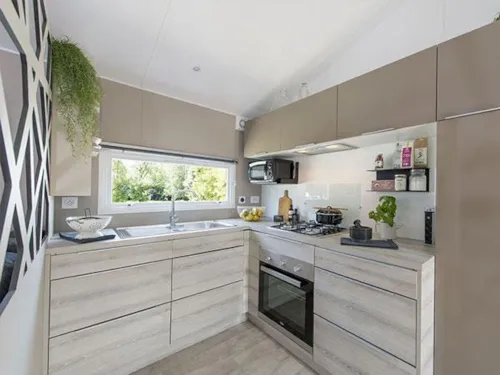 Accommodation - Le Paradis (2 Bedrooms, 40 M², Air-Conditioned) ✨✨✨ - image n°4 - Camping Le Bois de Cornage