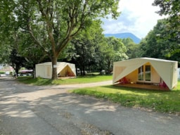 Huuraccommodatie(s) - L'evasion Quatro (Geen Water, 2 Slaapkamers, 16 M²) 🌺🌺🌺🌺 - Camping Le Bois de Cornage