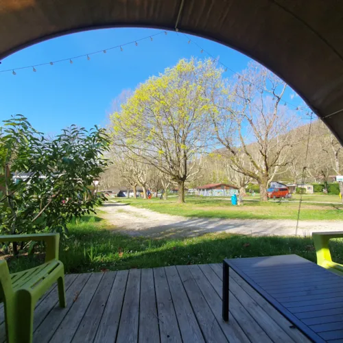 Accommodation - L'aventure Quatro (No Water, 2 Bedrooms, 16 M²) 🍀🍀🍀🍀 - image n°3 - Camping Le Bois de Cornage