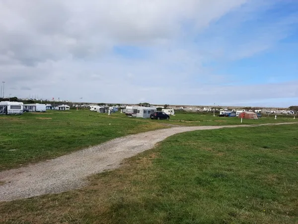 Forfait Camping (Emplacement, 2 Personnes, 1 Véhicule)